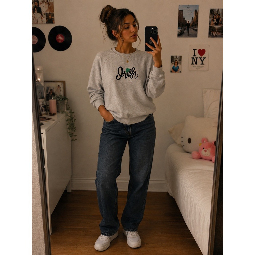 Lou & Grey Signaturesoft   Heather Grey Pullover Sweatshirt Size M‎ Irish logo
